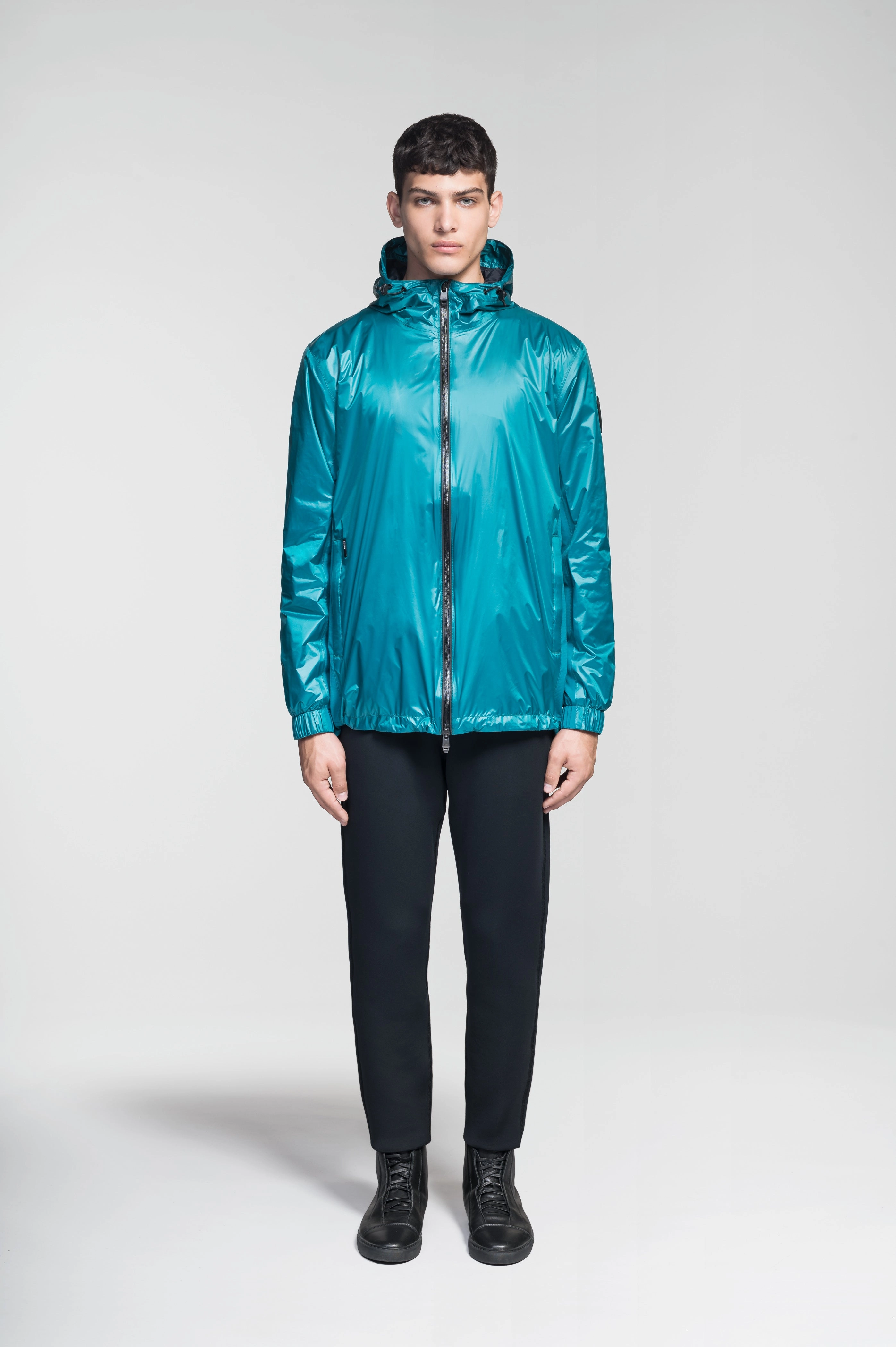 Practical Everyday Fit Stratus Men's Tailored Packable Rain Jacket