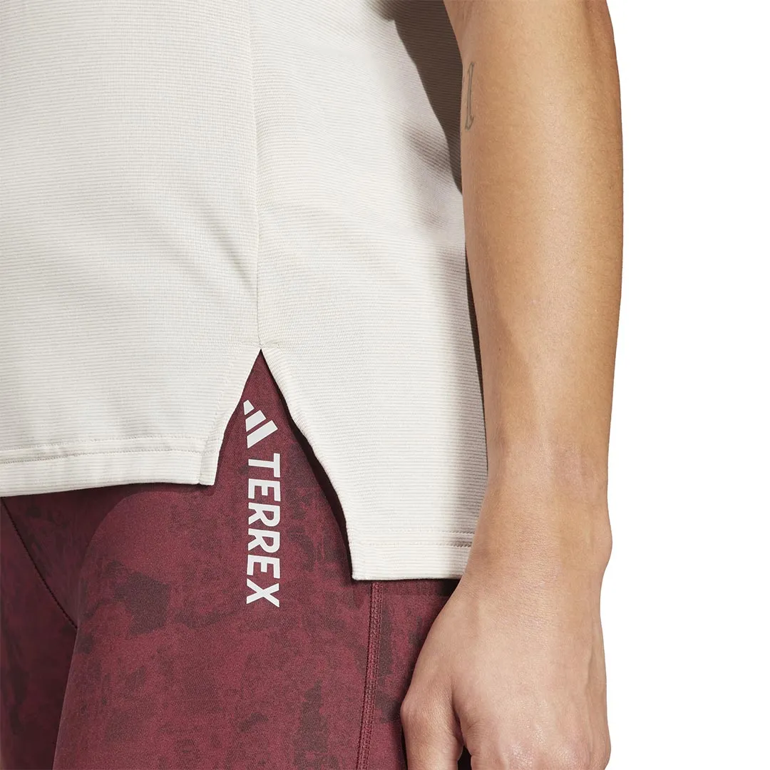 adidas - Women's Terrex Multi T-Shirt (HZ6248) Statement Outerwear