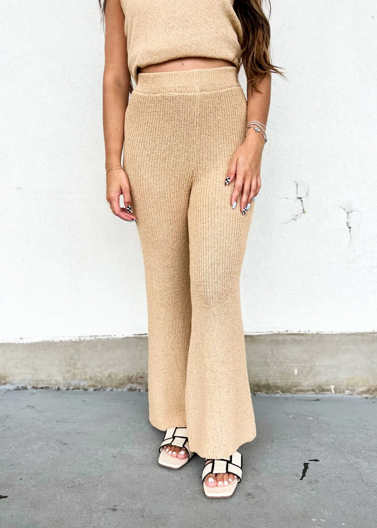 Stain Resistant Weave Stretch Support Fit WENDY KNIT FLARE PANTS