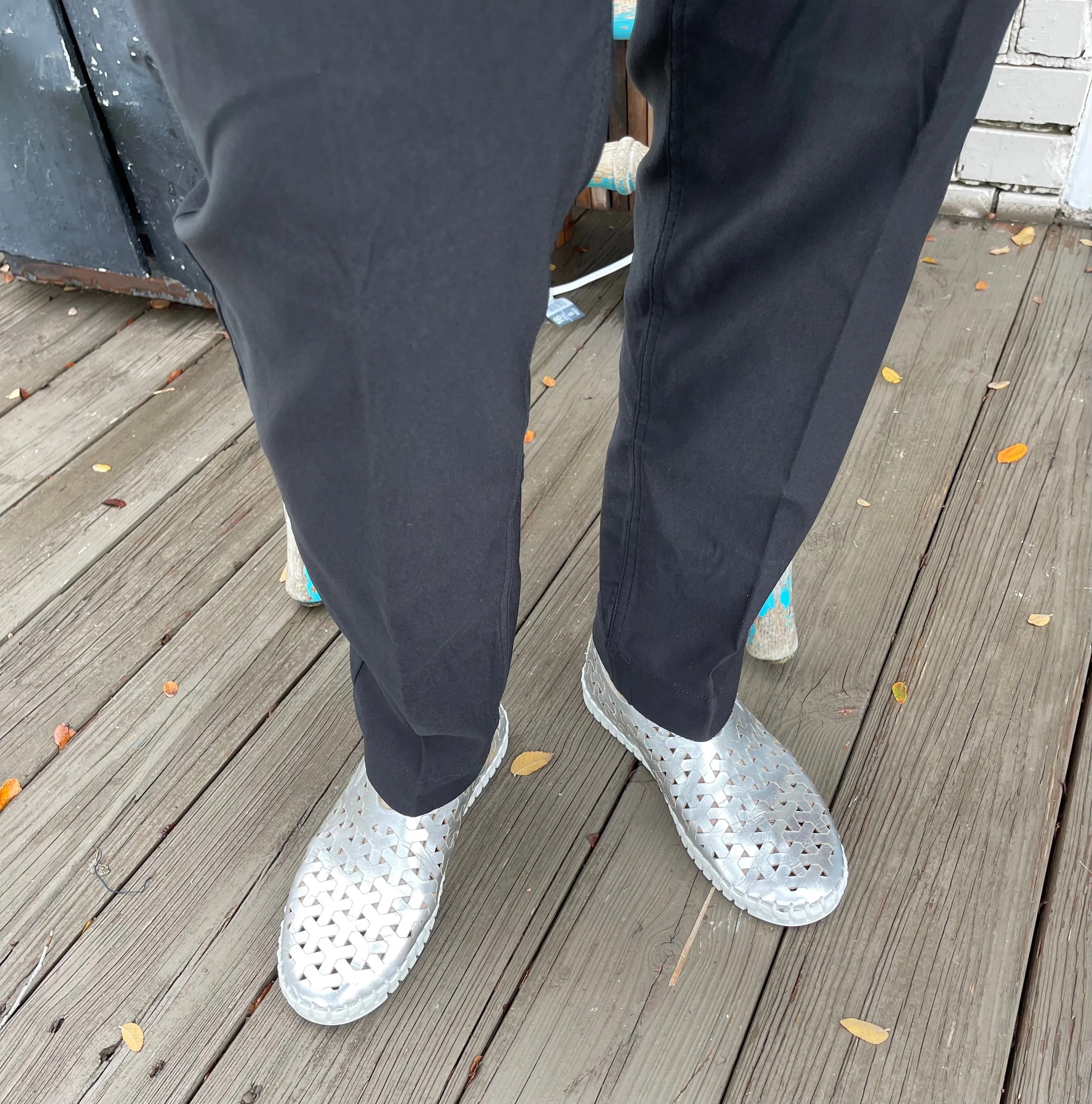 Wrinkle Resistant Finish Padded hips BLACK PULL-ON Ankle Pant w/ POCKETS