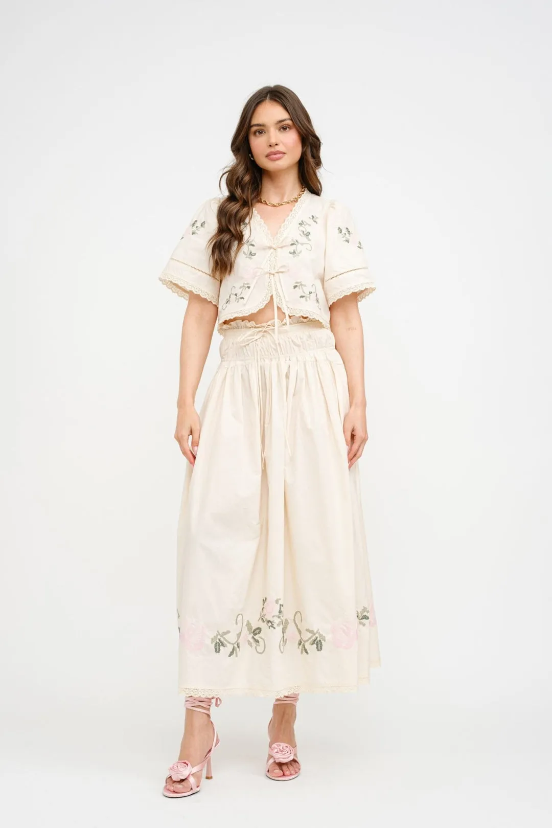 Vibrant Flow SIVAN FLORAL EMBROIDERED MIDI SKIRT