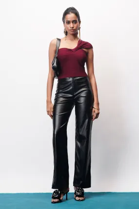 Iconic Black Slit Hem Women's Straight Leather Pants Anti Pilling Fabric