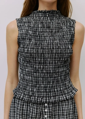 Light Ready State - of - the - art GINA PLAID SMOCKED TOP
