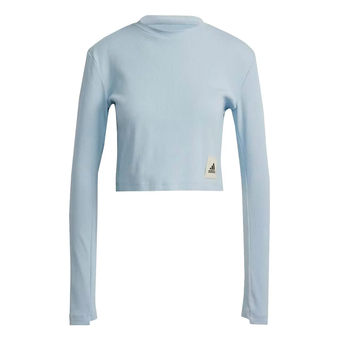 adidas - Women's Lounge Ribbed Crop Long Sleeve T-Shirt  (IJ8433) Breezy Layer Option Belted Style