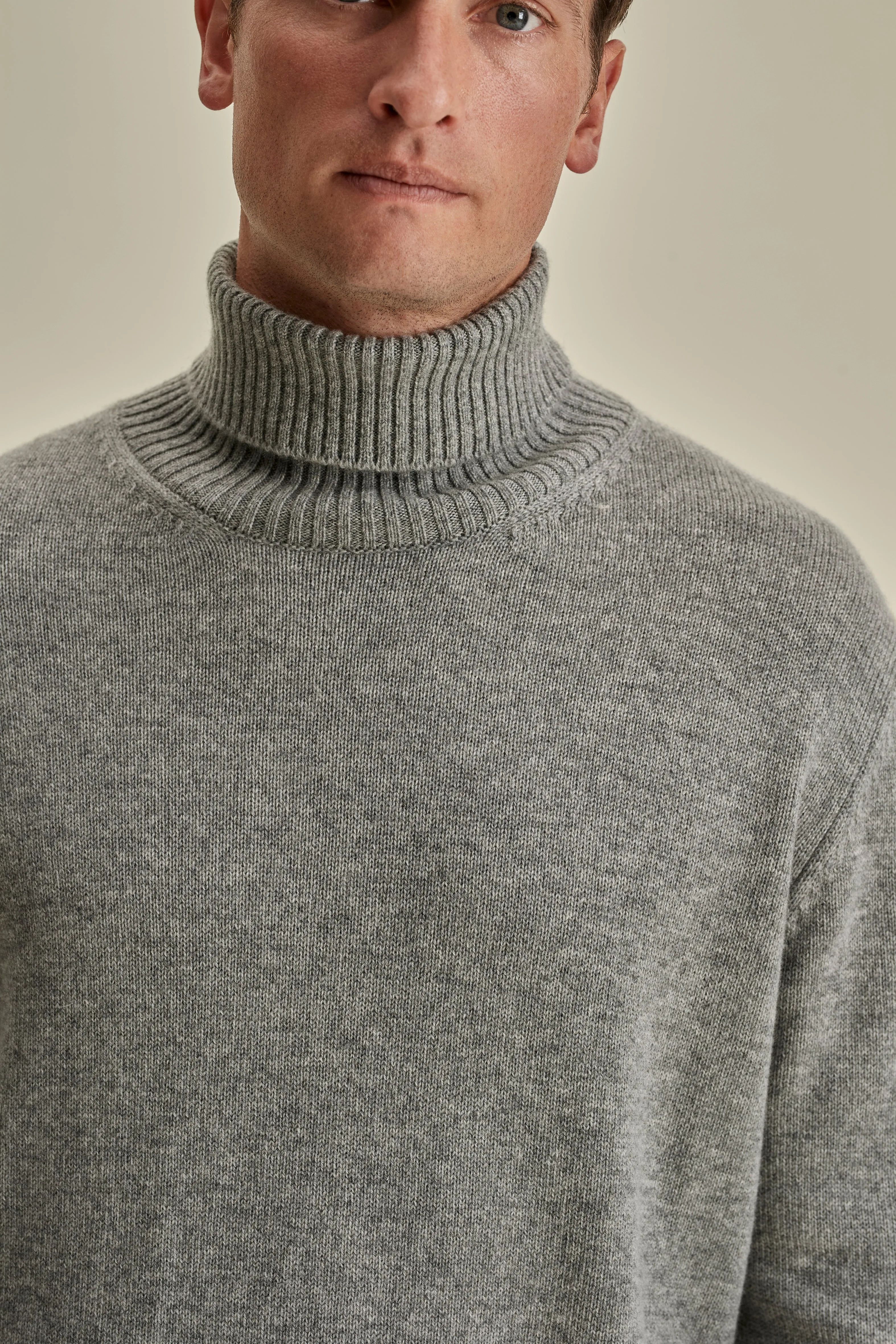 Cashmere Roll Neck Sweater Microfiber Textile