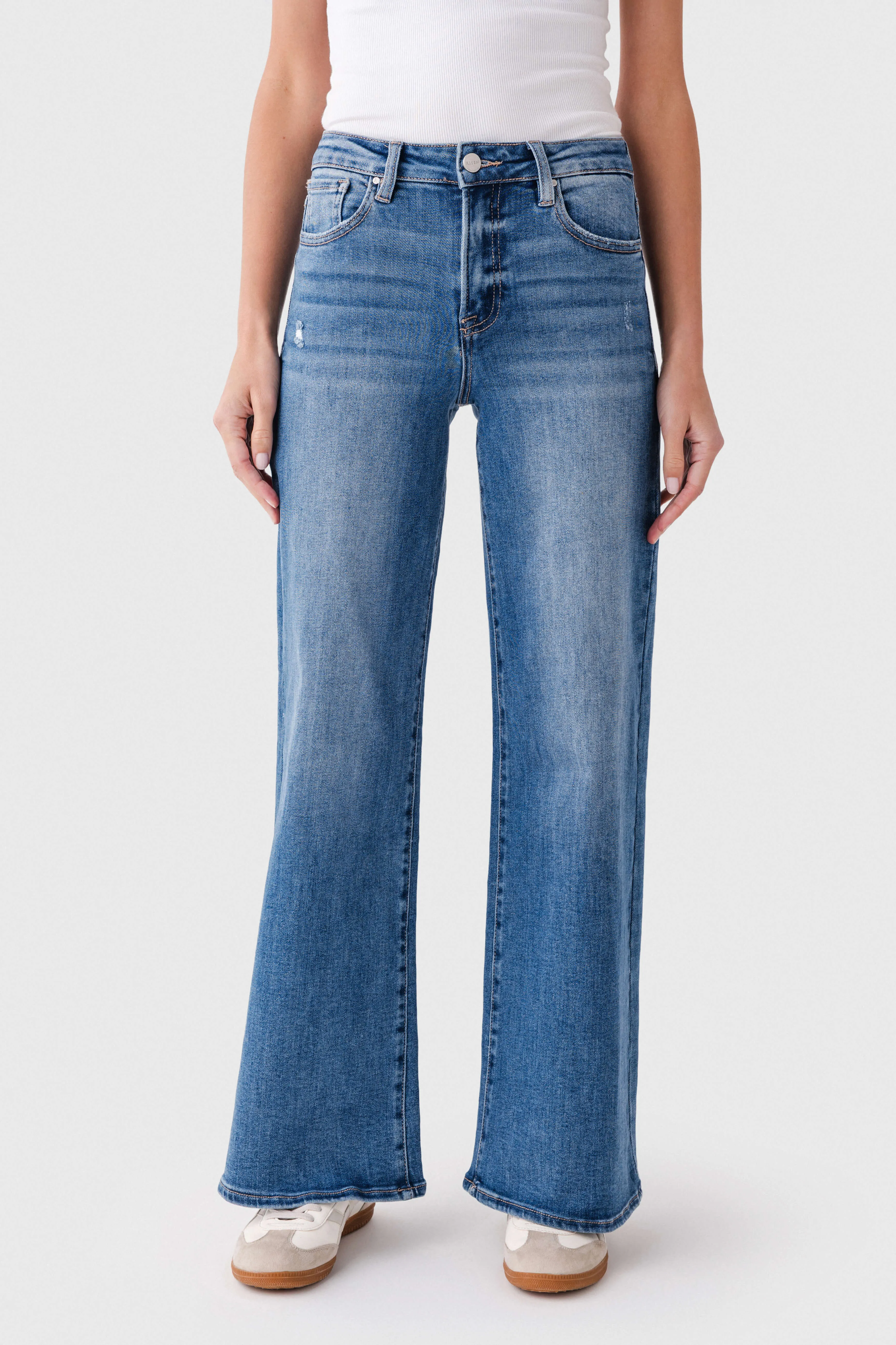 Daily Mix Everyday Comfort Risen Zoe High Rise Wideleg Jeans