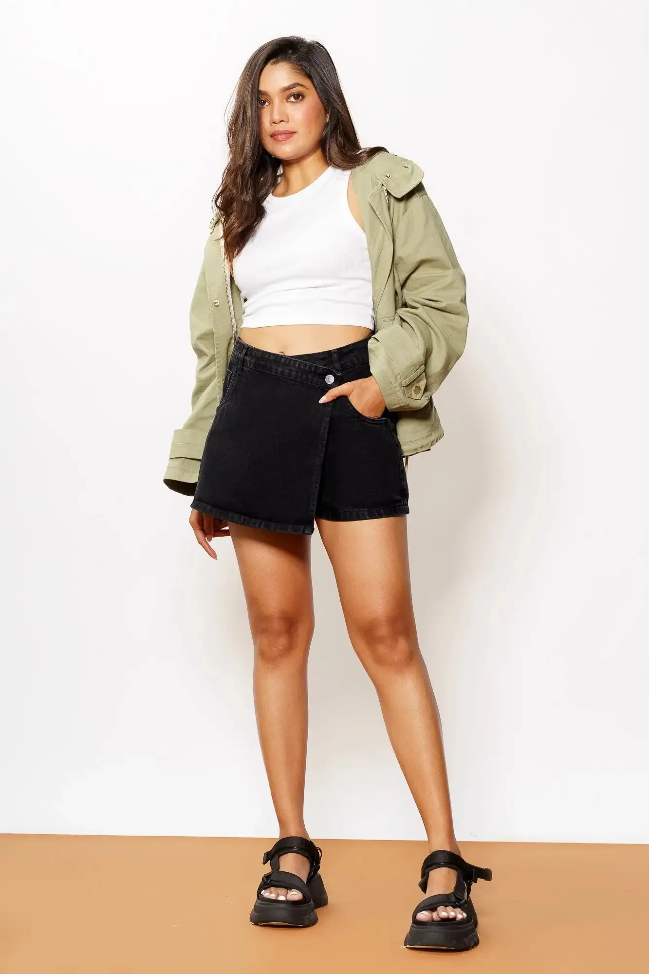 Chafe Resistant Effortless Feel Charcoal Asymmetric Waistband Women's Denim Skort