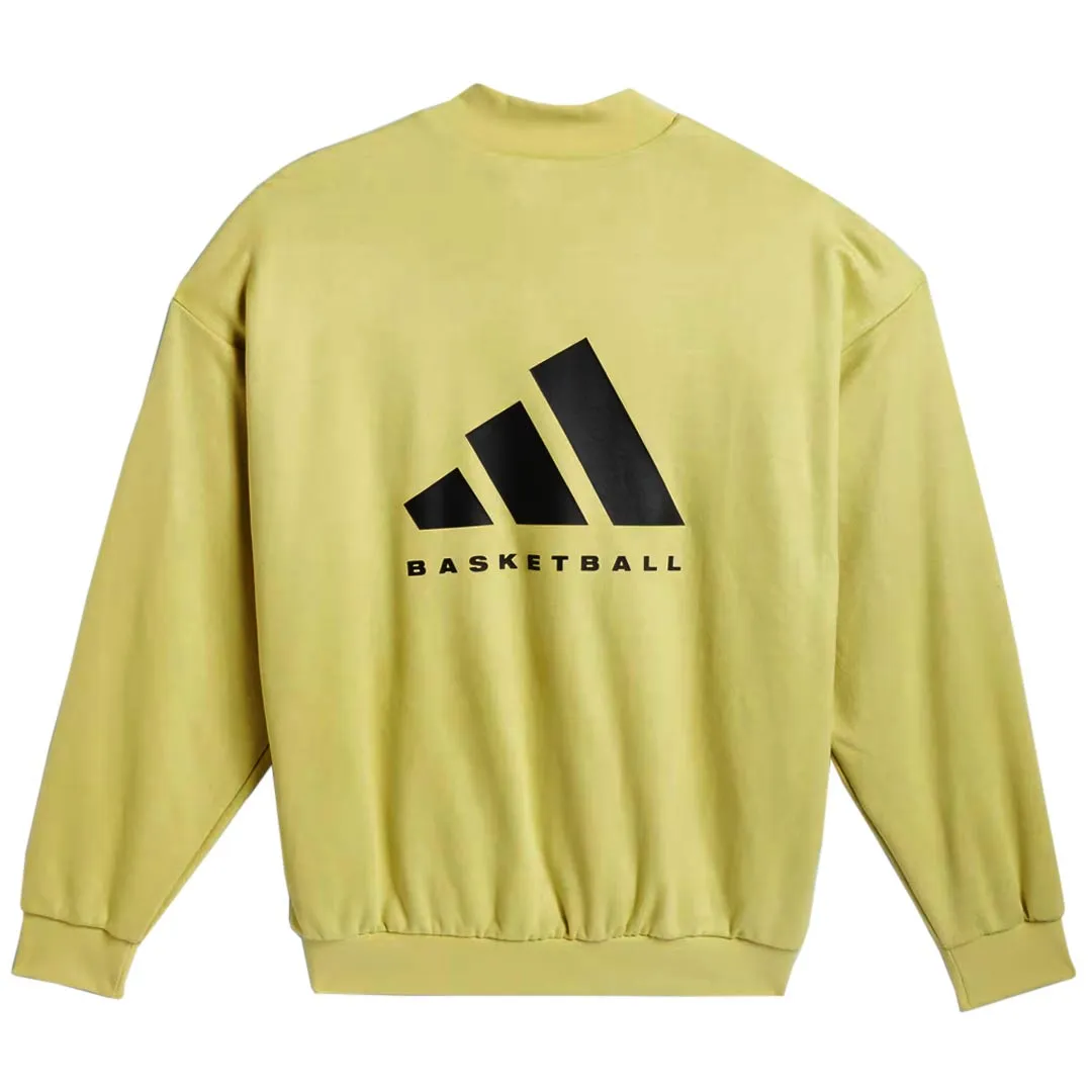 adidas - Unisex Basketball Sueded Crew Sweatshirt (IN7697) Layering Compatible Cut