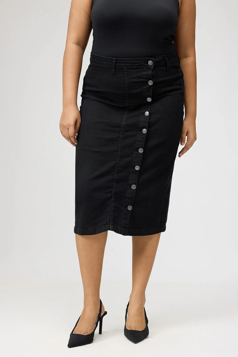 Curve Black Buttoned Women's Bodycon Skirt muted tone Fresh Look