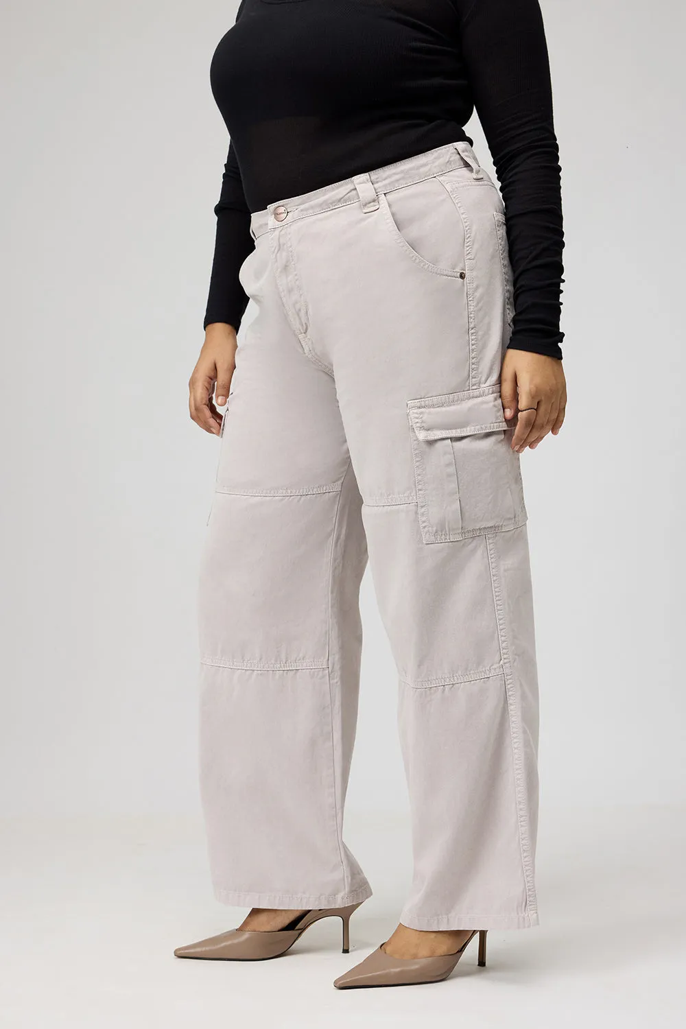 All Season Style Curve Cream Wide Cargo Jeans