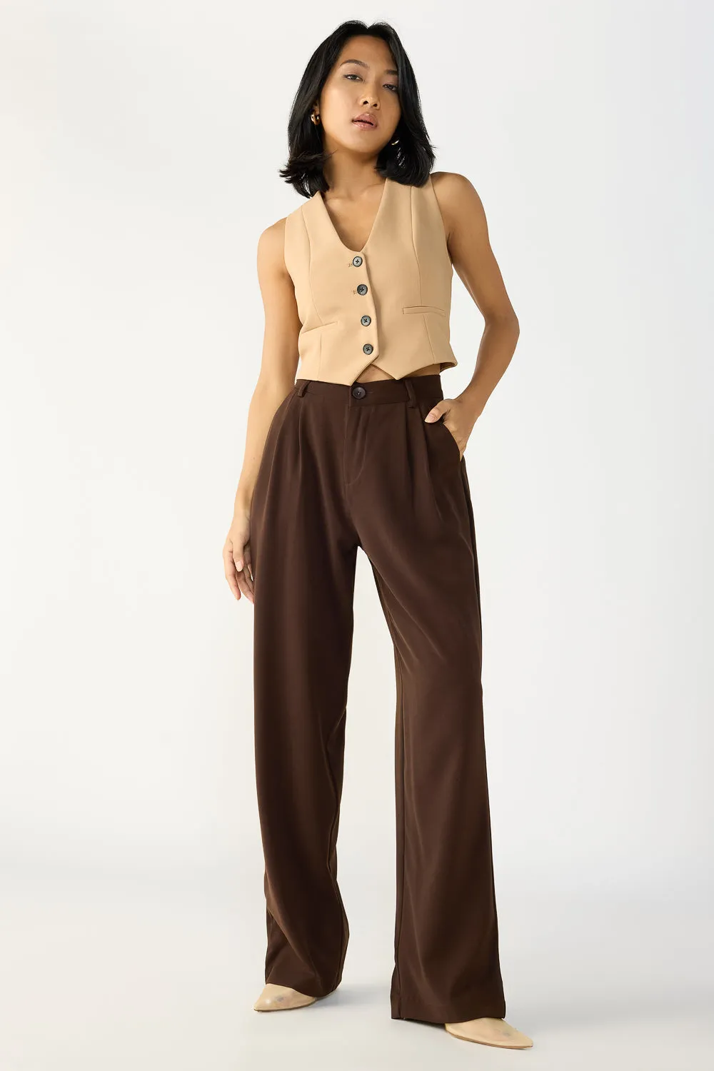 Dark Brown Double Pleated Women's Straight Korean Pants Wrinkle Resistant Finish Sporty Vibe