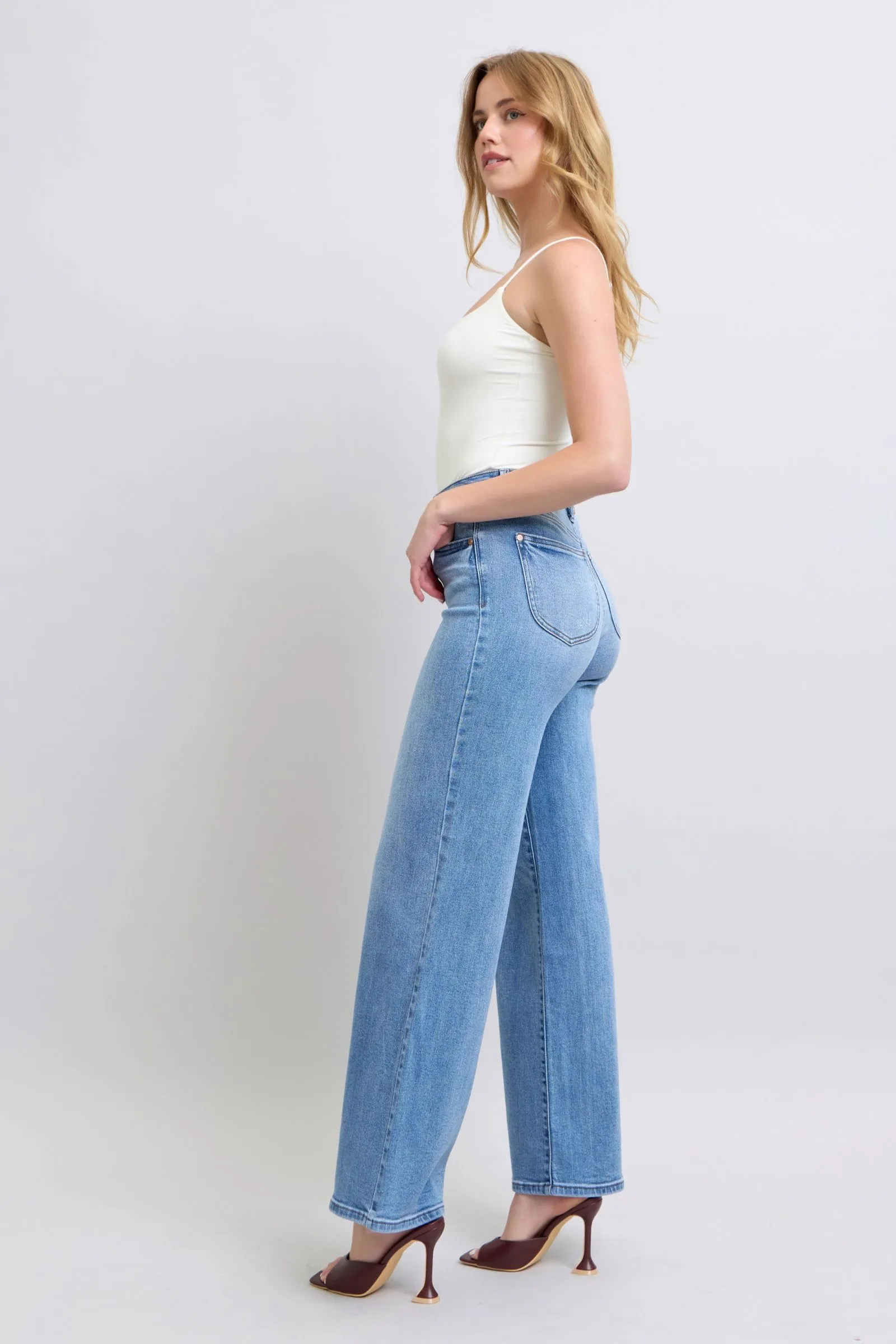 Layering Comfort Judy Blue High Waist Vintage Wash Retro Wide Leg Jeans