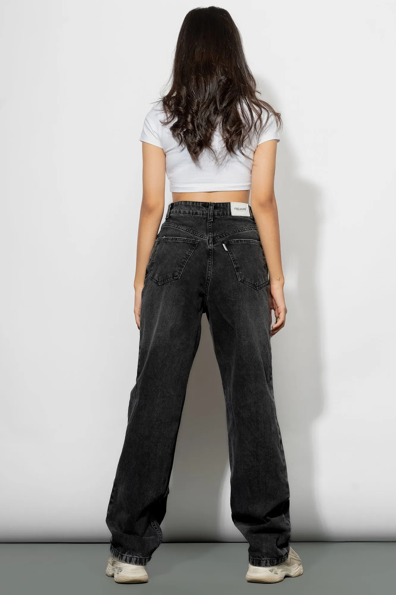 Charcoal Women's Straight Jeans Minimal Fit