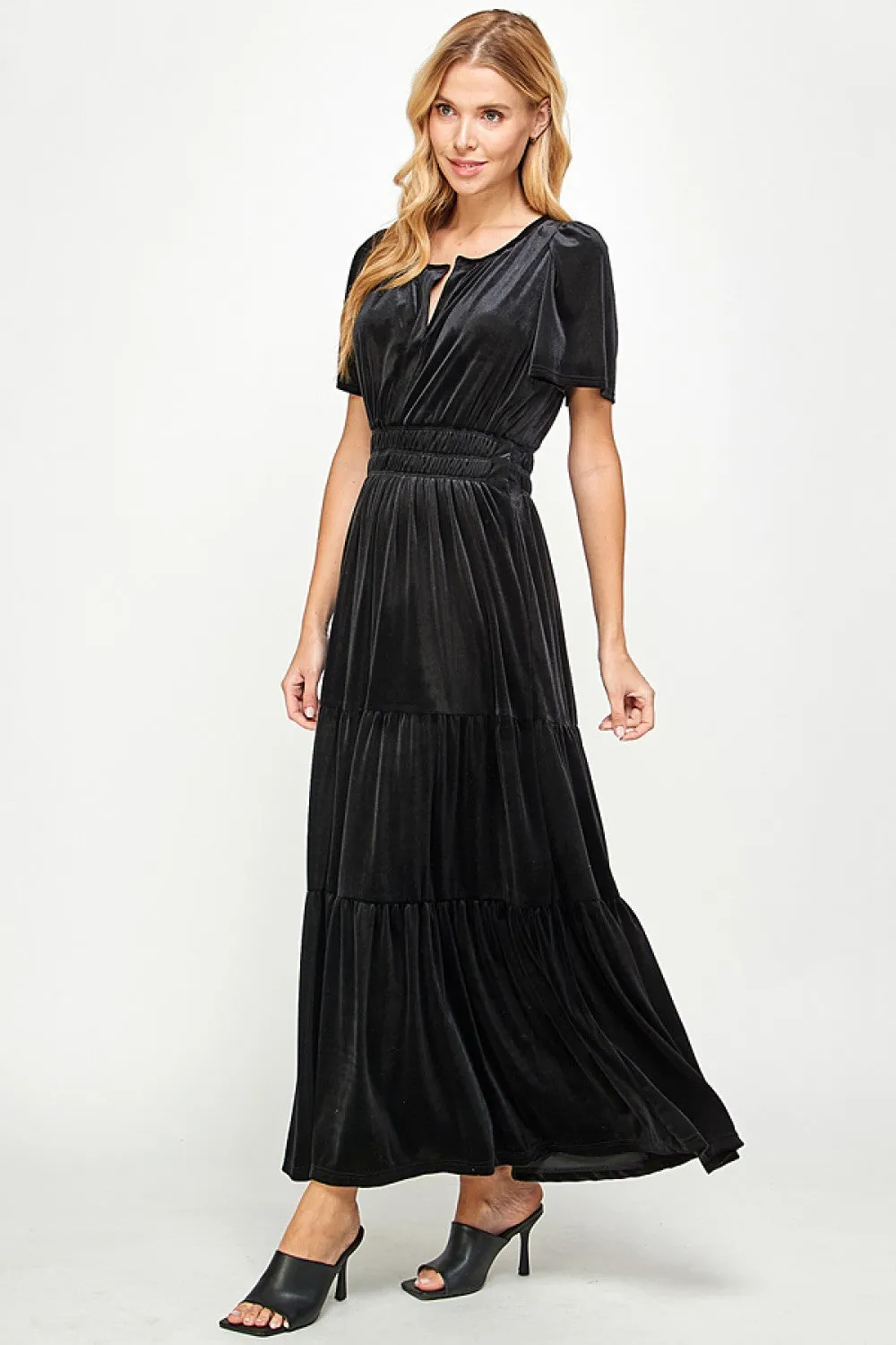 Chill Piece Air Layer Black Velvet Tiered Midi Dress