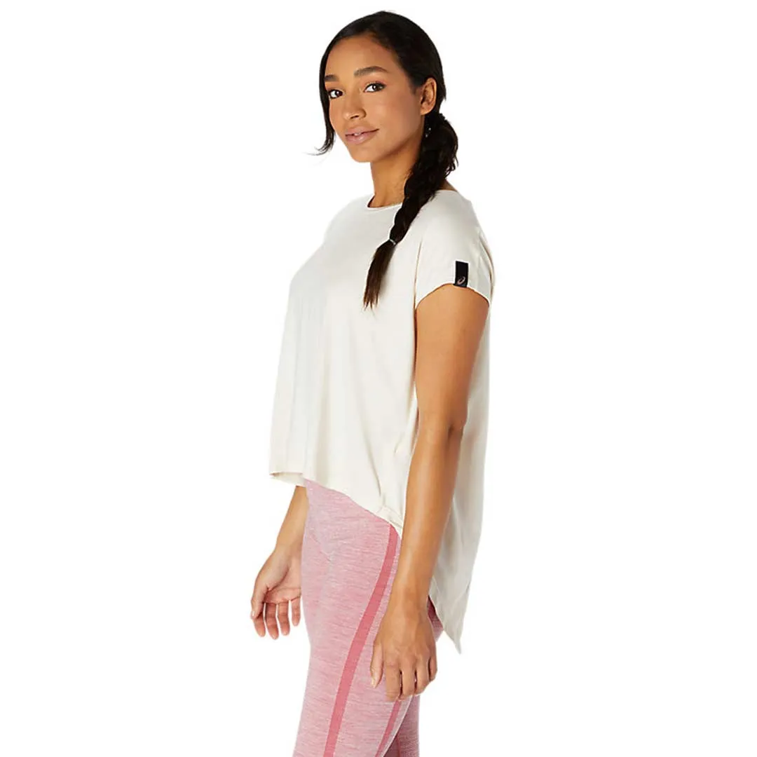 Asics - Women's Short Sleeve T-Shirt (2032C113 200) Stand Up Collar Headphone Hole