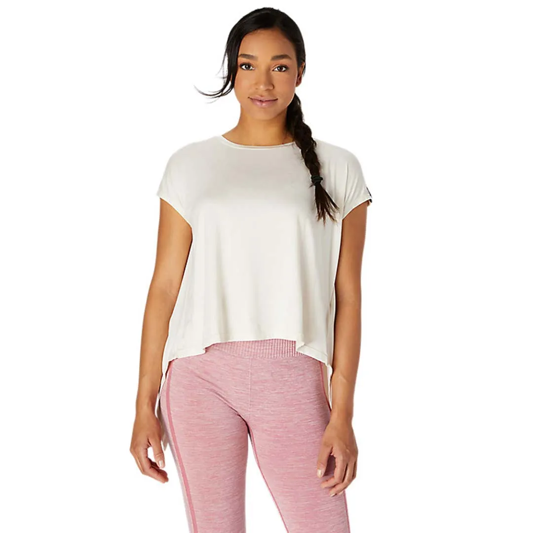 Asics - Women's Short Sleeve T-Shirt (2032C113 200) Wind Protection
