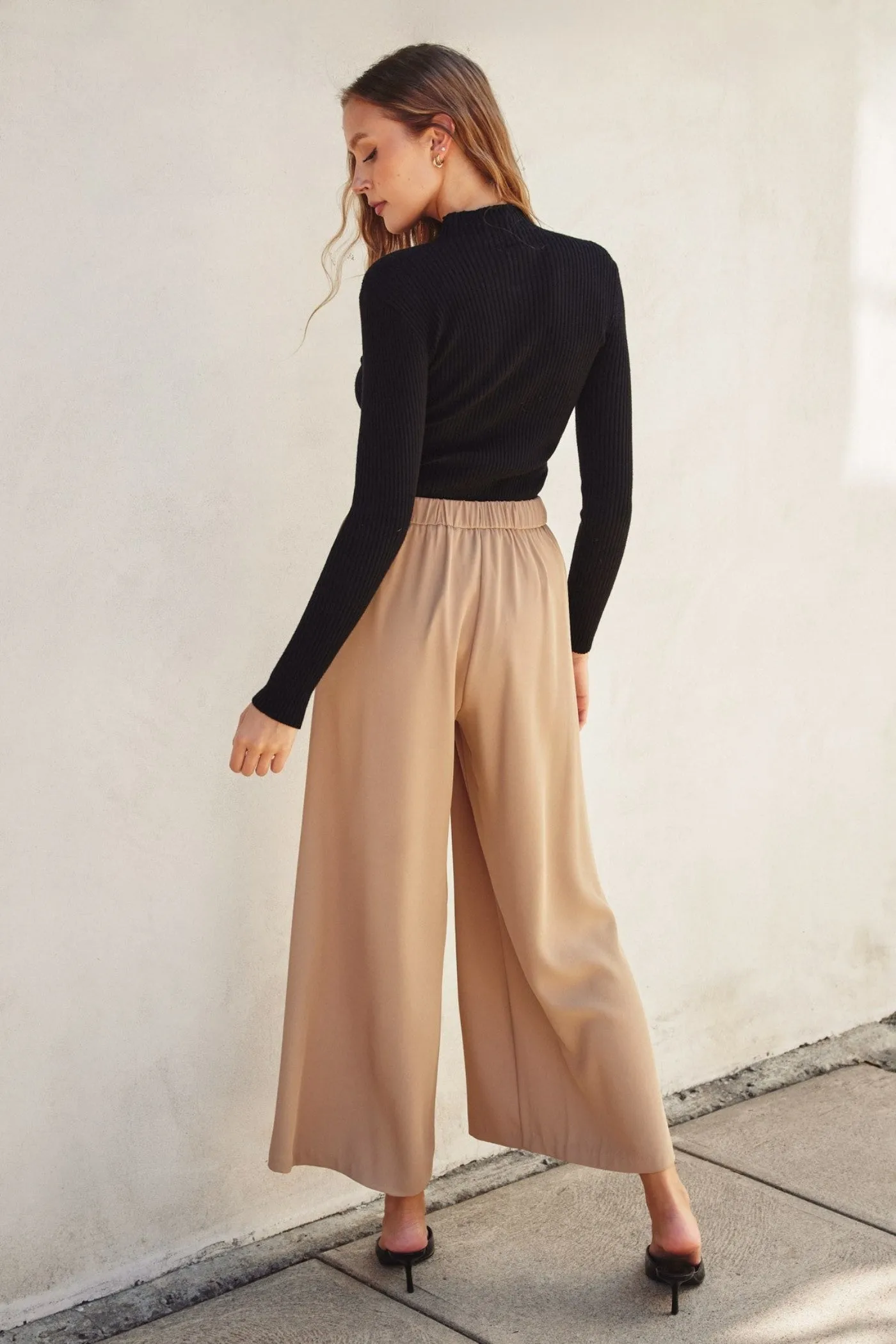 LUCY WIDE-LEG PANTS Sustainable Material Blend