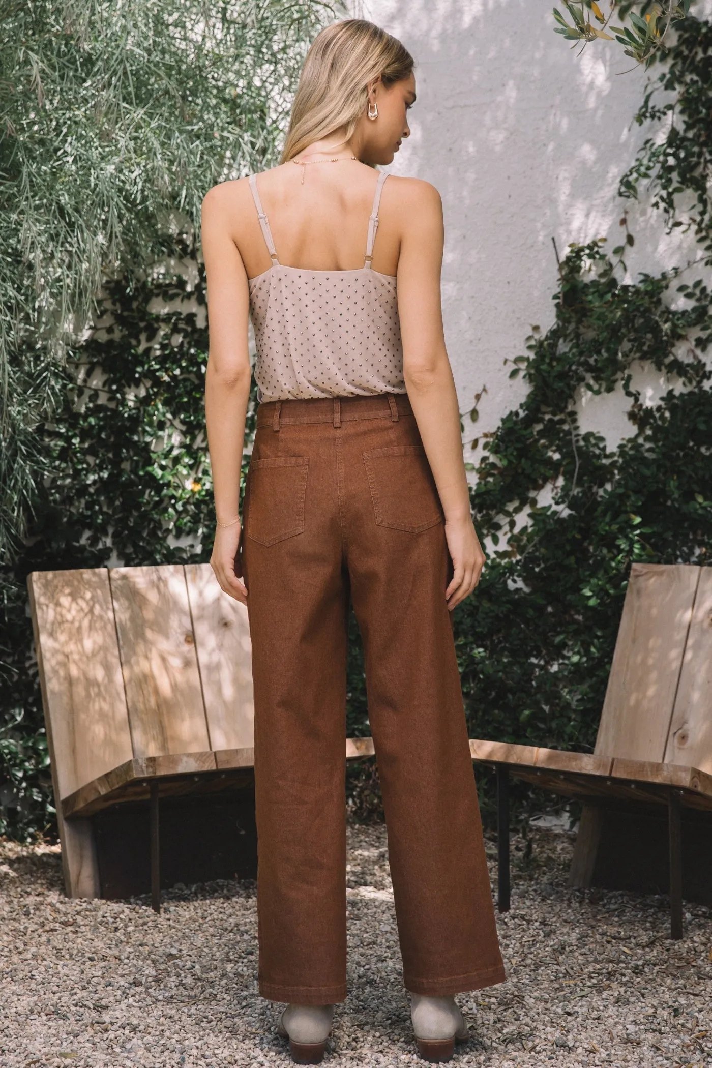 LUCY COTTON TWILL PANTS Stretchable Fit Versatile Look