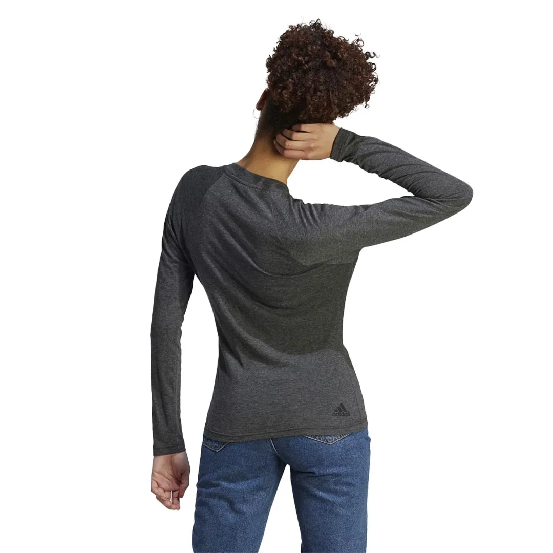 Layer Friendly Shape Wind Blocking Fabric adidas - Women's Future Icons Winners Long Sleeve T-Shirt (IM2433)