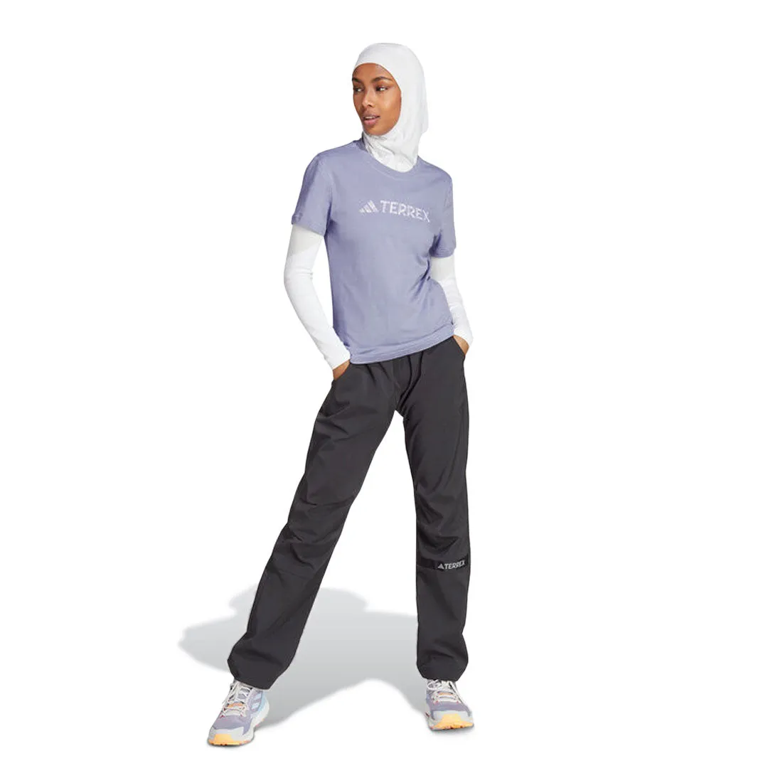 adidas - Women's Terrex Classic Logo T-Shirt (HY4049) Abrasion Proof Edging Ergonomic Drape