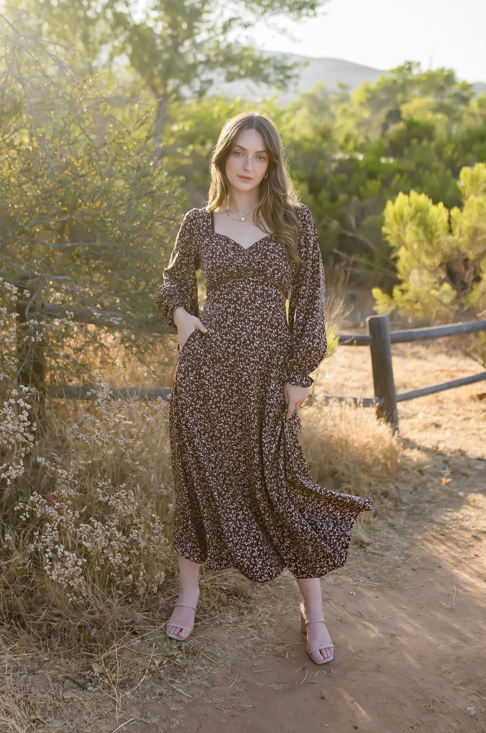 Marylin Long Sleeve Floral Print Maxi Dress Brown Earth-Tone