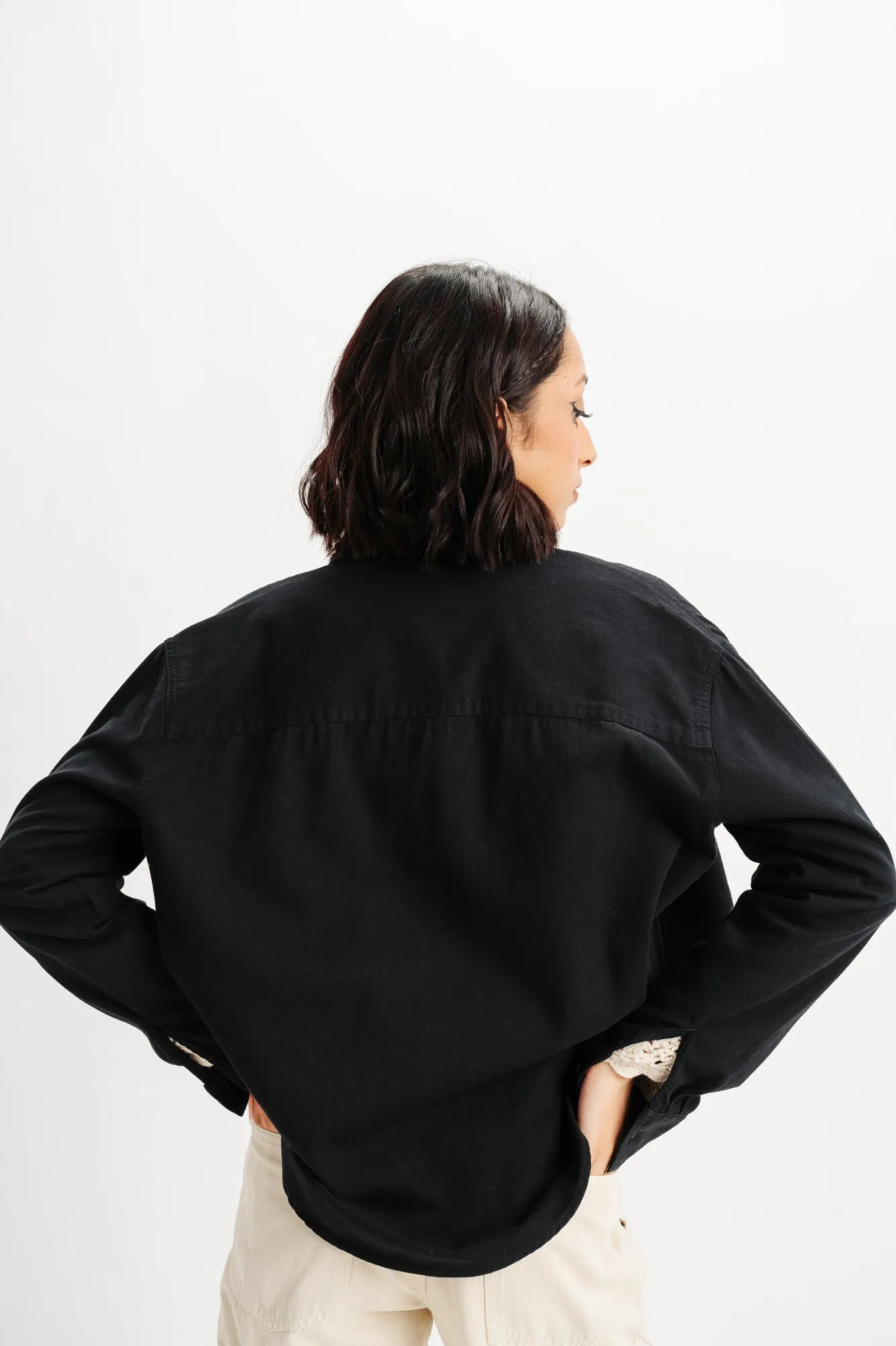 Reinforced Side Vents Mature Elegance Black Twill Shirt