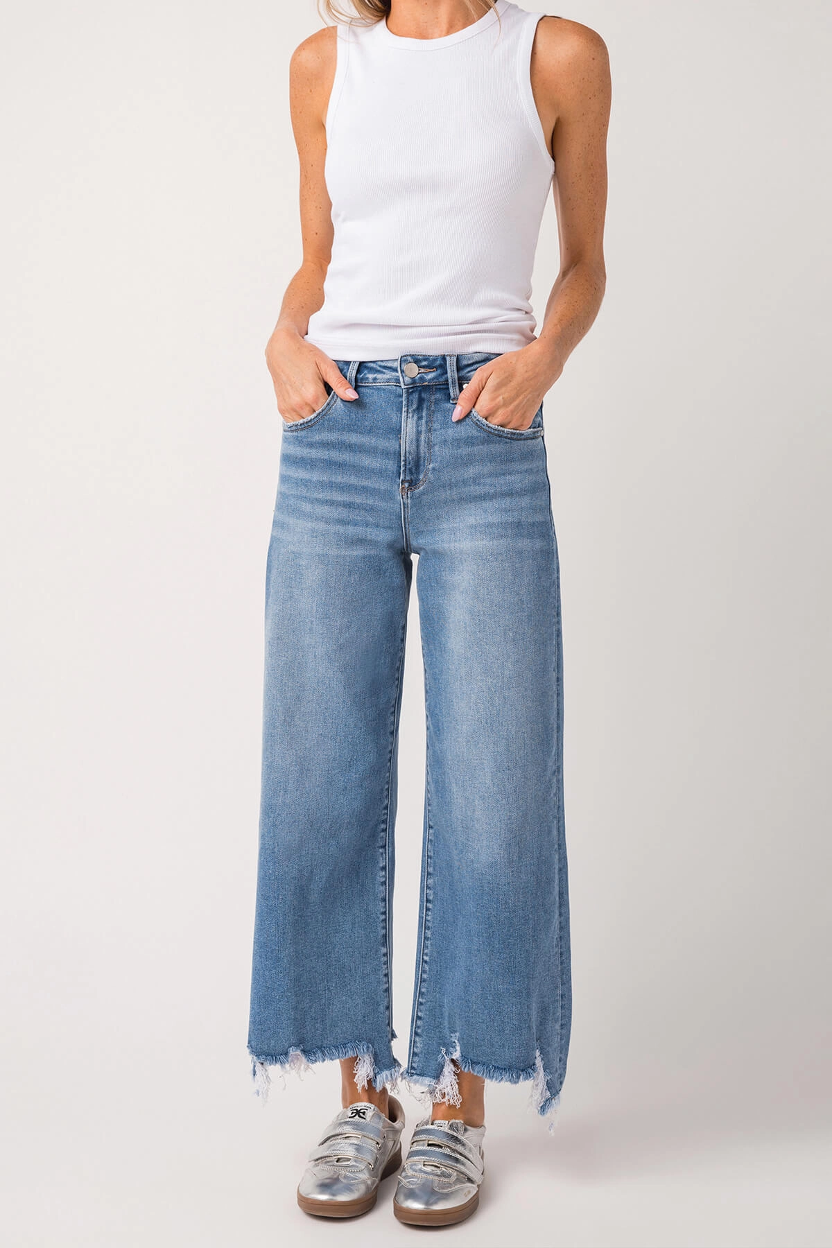 Timeless Cut Risen Bobbie Rise Step Hem Crop Wide Leg Jeans