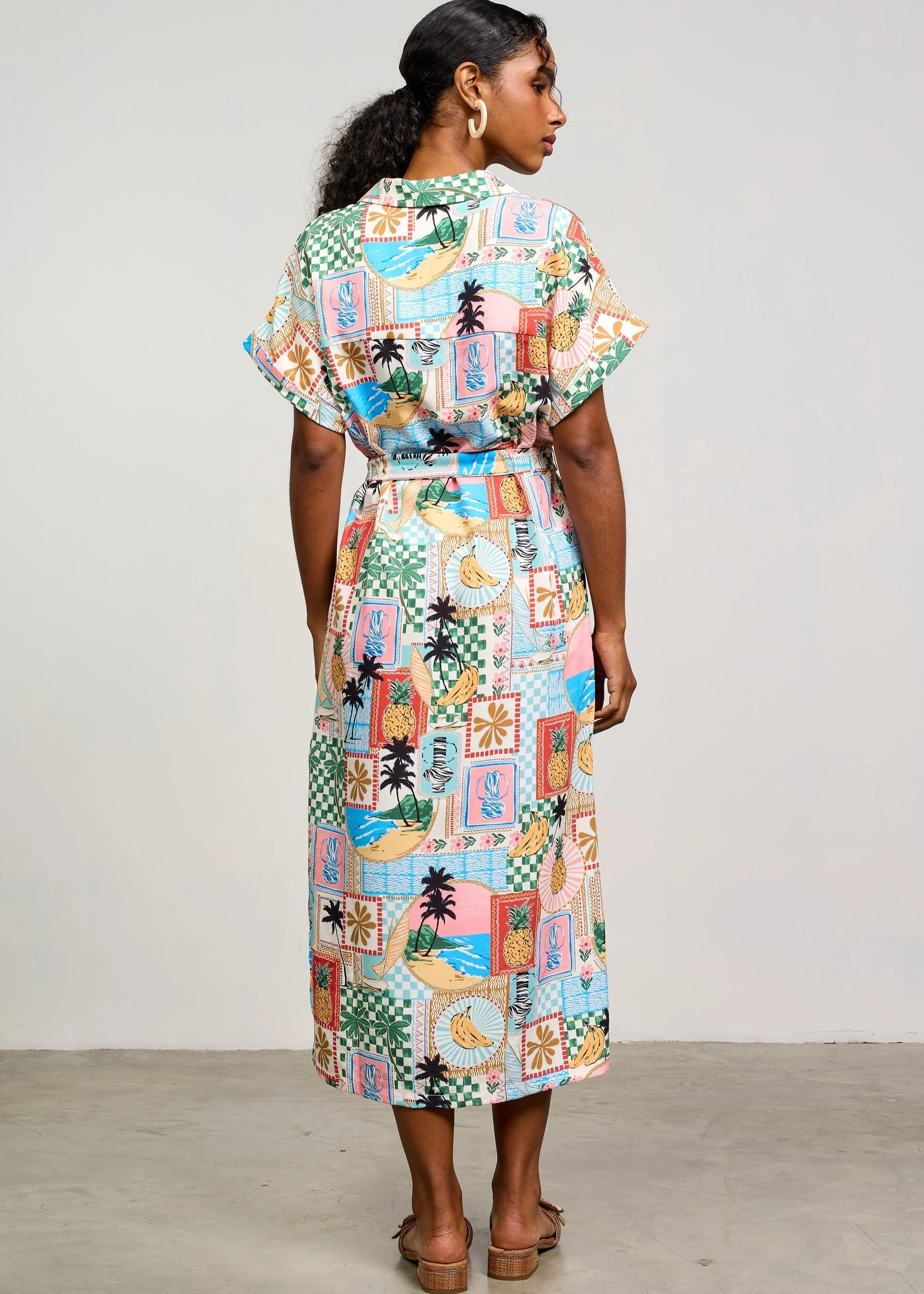 Confident Mood Timeless Trend ROSA PRINTED BUTTON FRONT MIDI DRESS