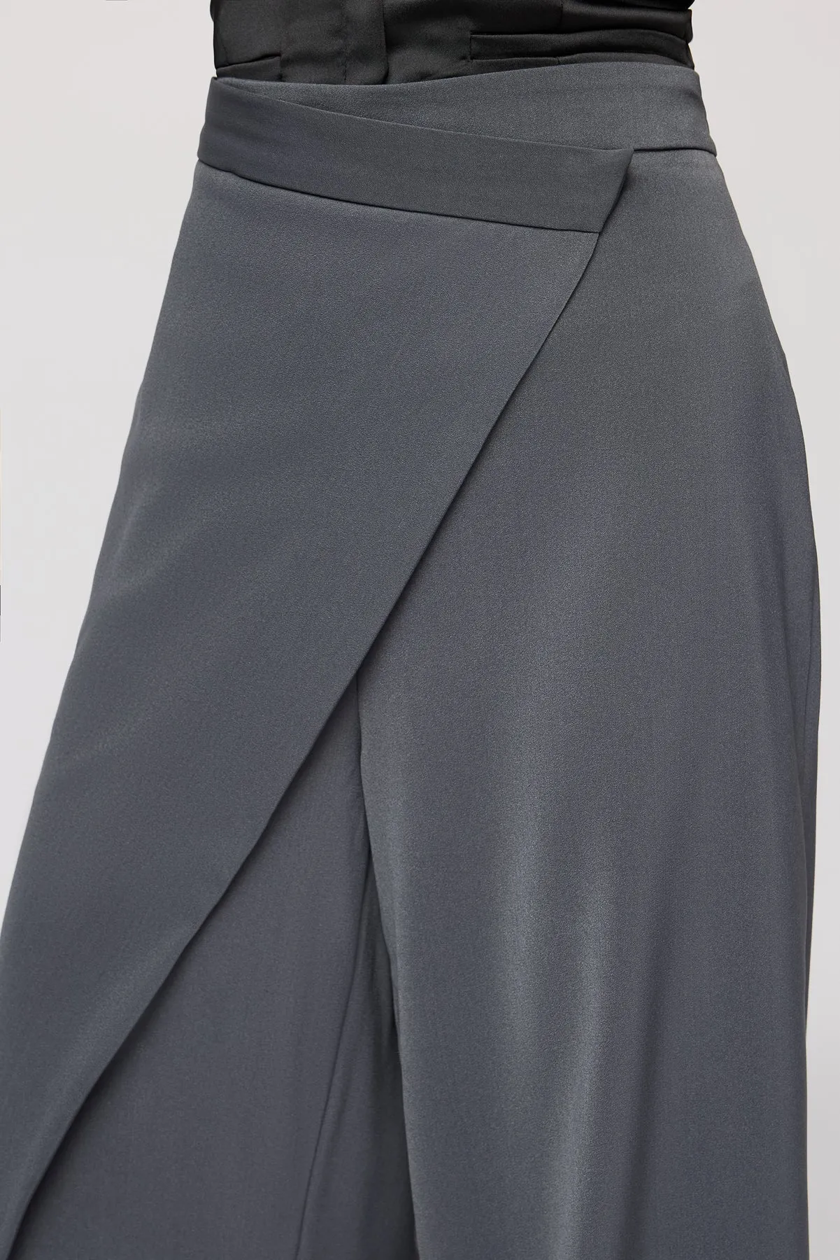 Solid Grey Women's Pareo Straight Pants CompressionSupport Tailored Silhouette