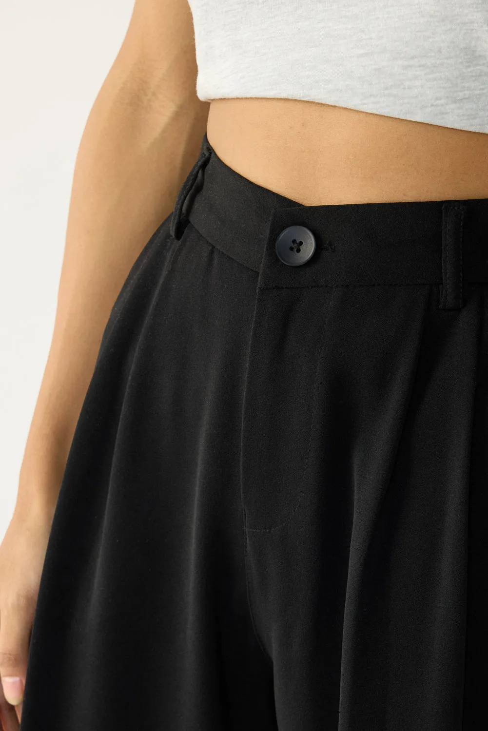 Functional Layers Black Double Pleated Women's Straight Korean Pants