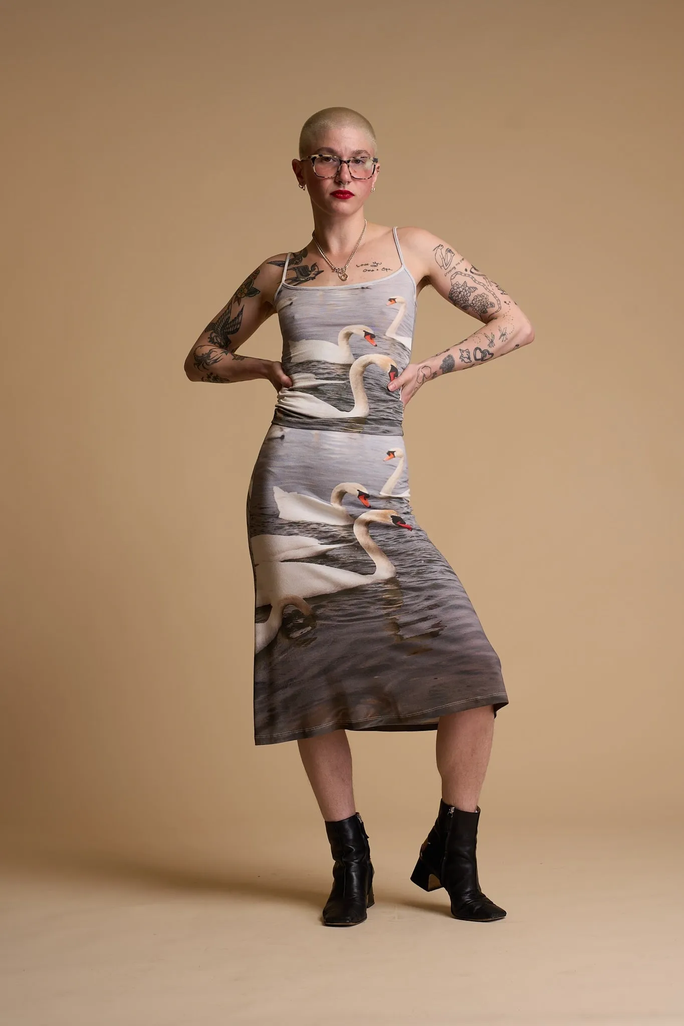 Swan Skirt Split hem