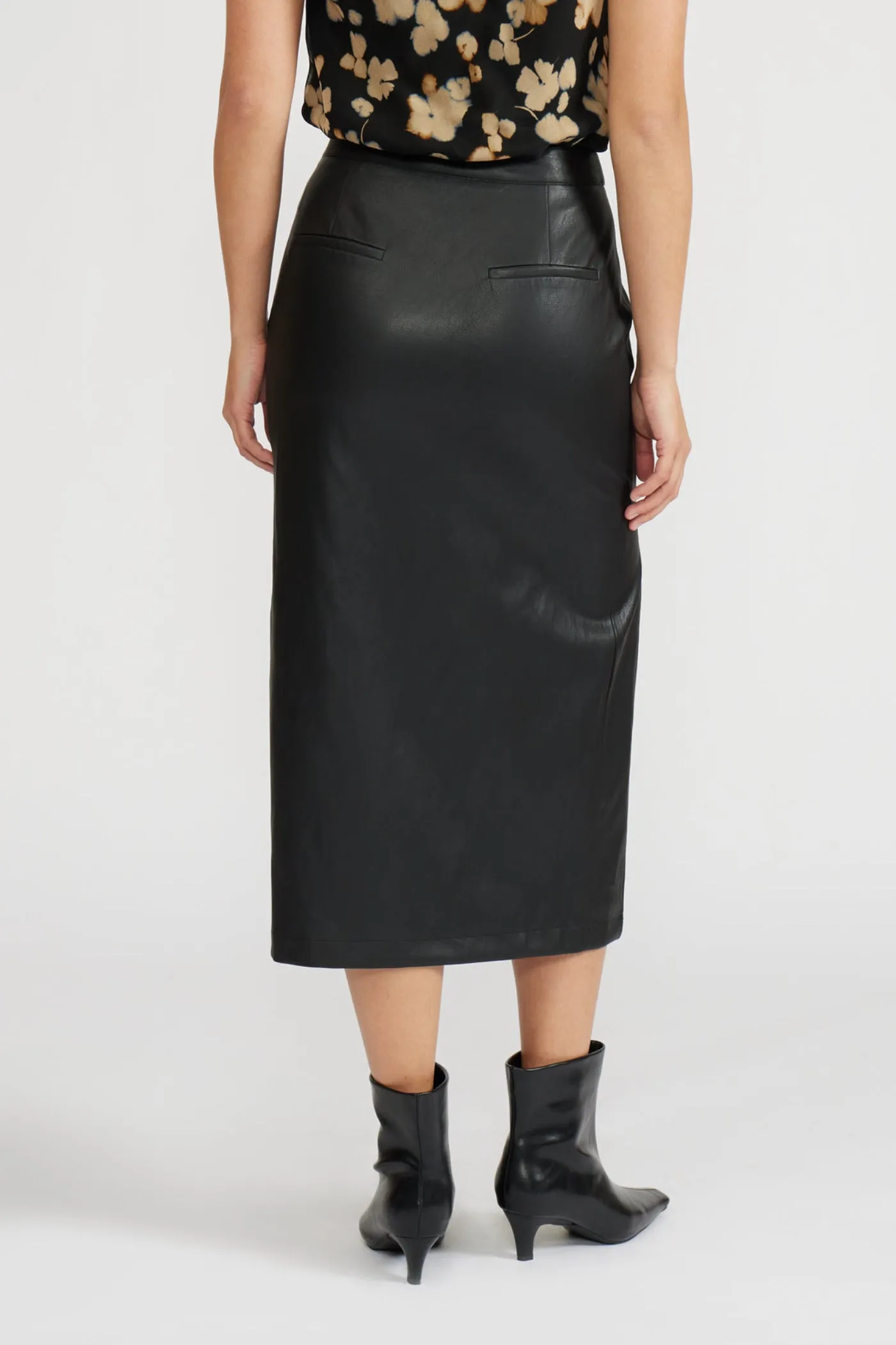 Light Outfit TAYLOR LEATHER MIDI SKIRT