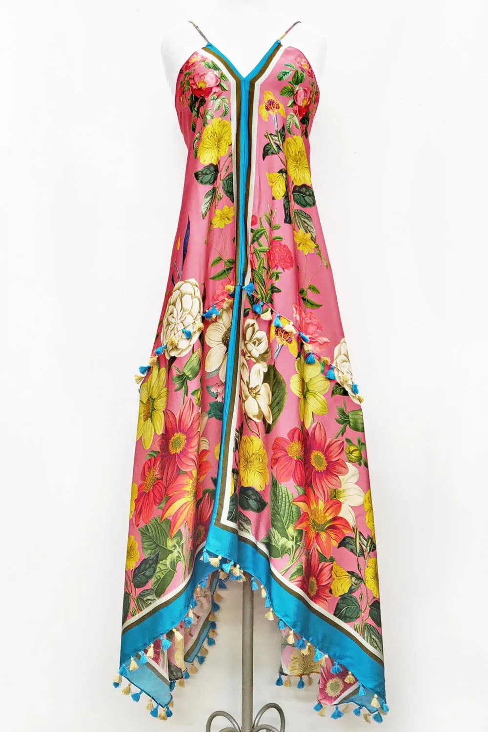 Classic and Chic My Valentine Dress by Aratta