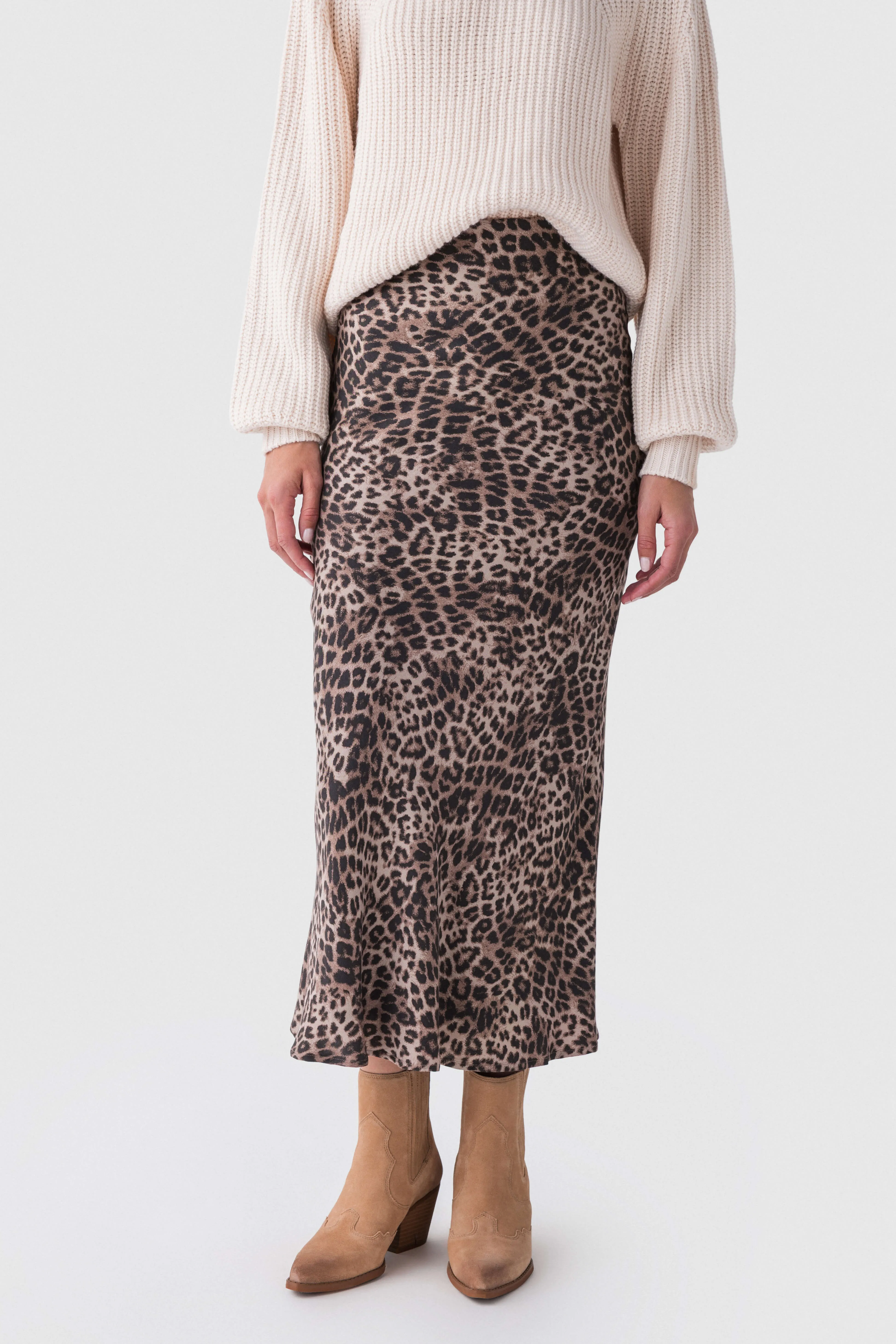 Hygienic Coating investment piece Z Supply Izabel Leopard Skirt